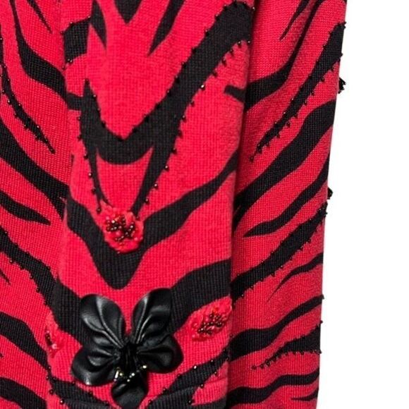 Berek 3/4 Sleeve Sweater Animal print Tiger Stripe Beaded Cardigan Medium - Picture 4 of 6